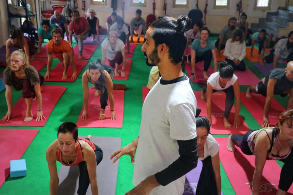 Prakash Bhatt Omkar Yoga Shala